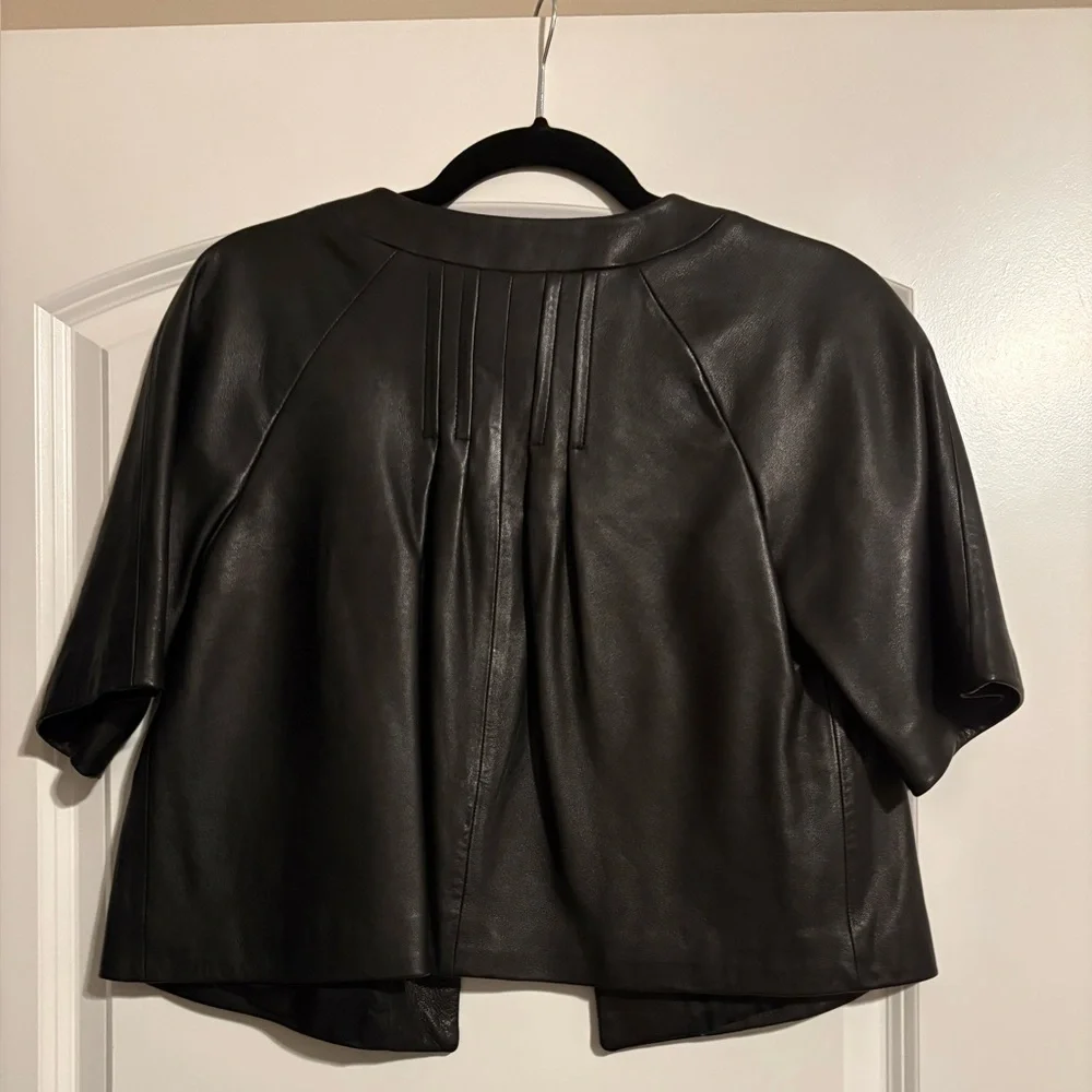Ann Taylor Loft Black Faux Leather Short Sleeve Cropped Jacket - Picture 2 of 3